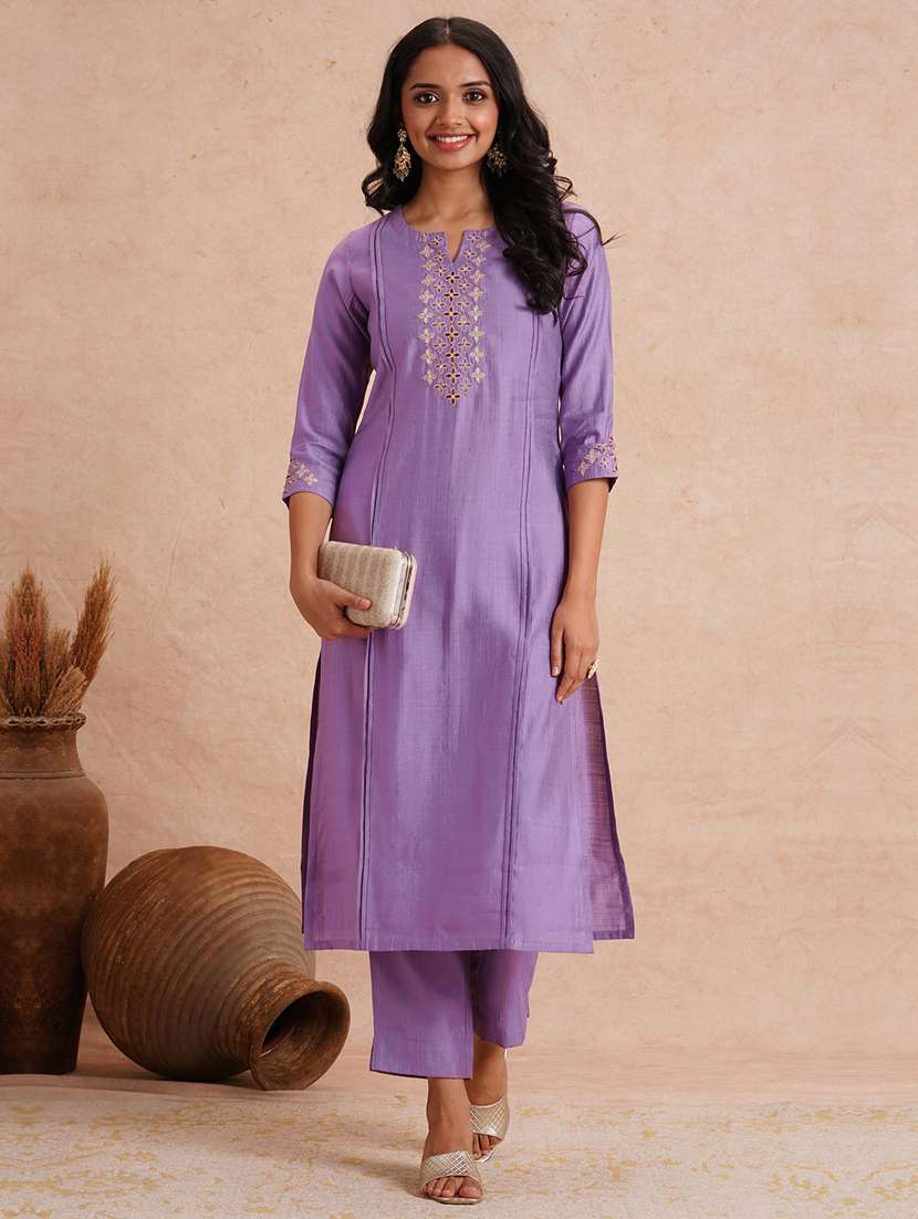 women embroidered three quarter sleeve kurta pant set
