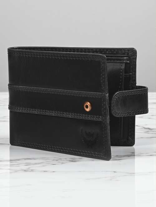 men's leather black bi-fold wallet - 22101781 -  Standard Image - 0