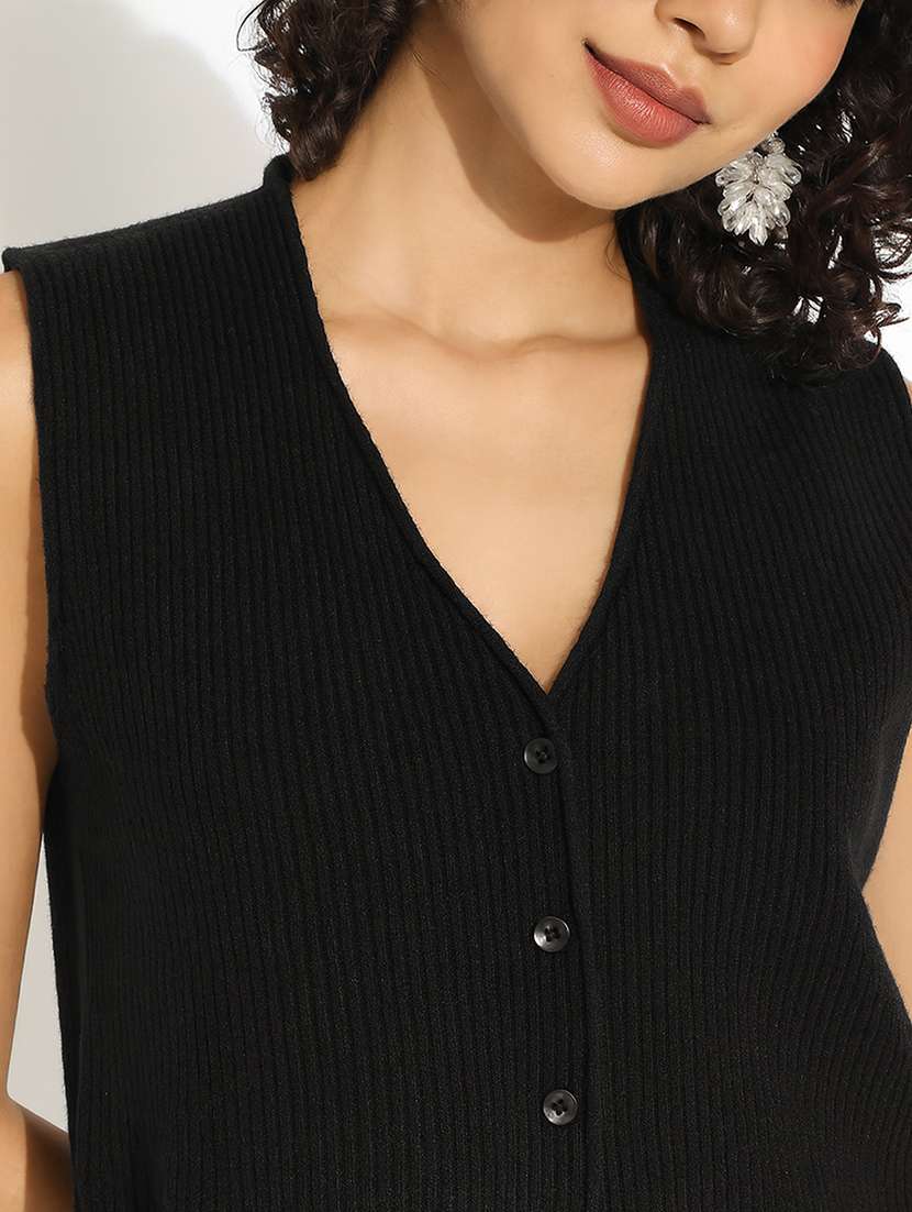 women black solid sleeveless vest top - 22101952 -  Standard Image - 5