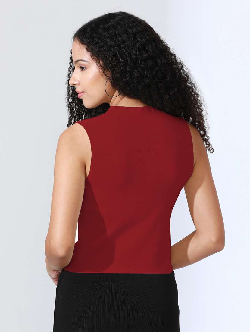 women solid mock neck sleeveless top - 22101953 - Standard Image - 3