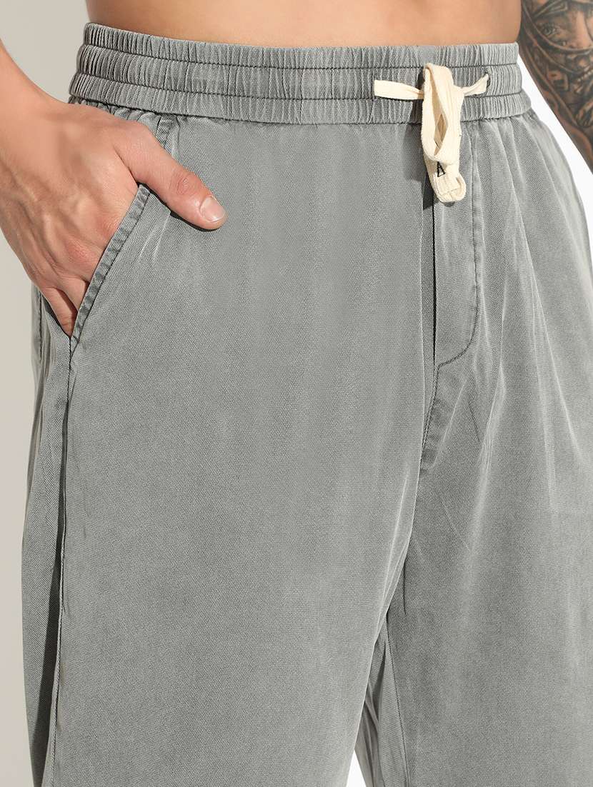 men solid low rise flat front casual trouser - 22102180 - Standard Image - 5