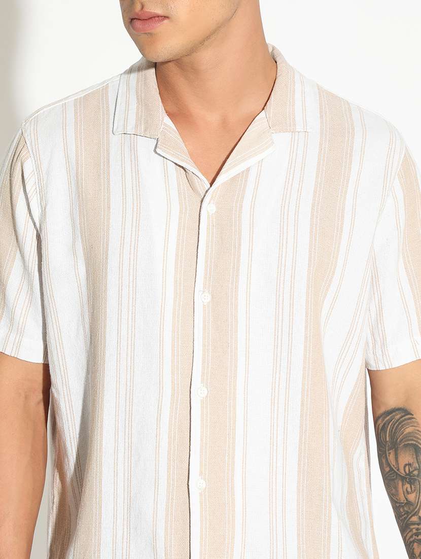 men striped short sleeve loose fit casual shirt - 22102297 -  Standard Image - 5