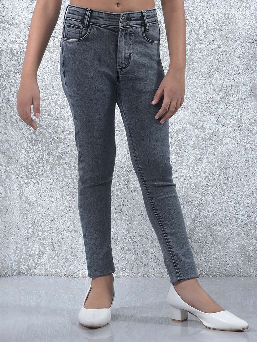 girls solid mid rise slim fit jean