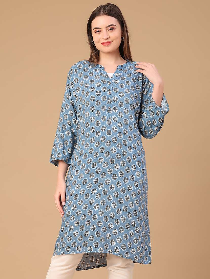 women printed three quarter sleeve a-line kurta
