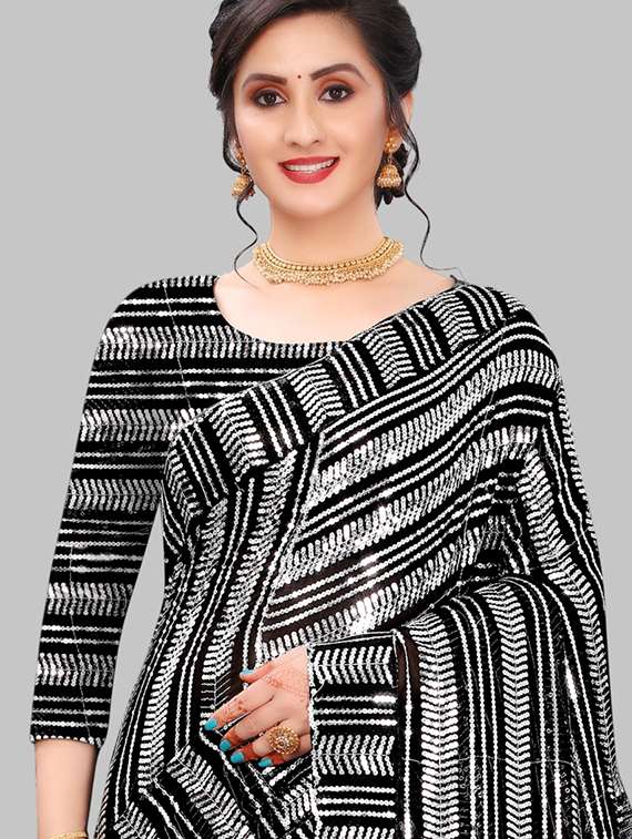 women solid with work embellished saree with blouse - 22103177 - Standard Image - 3