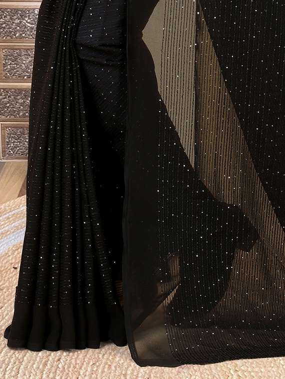 women solid with work embellished saree with blouse - 22103270 - Standard Image - 5
