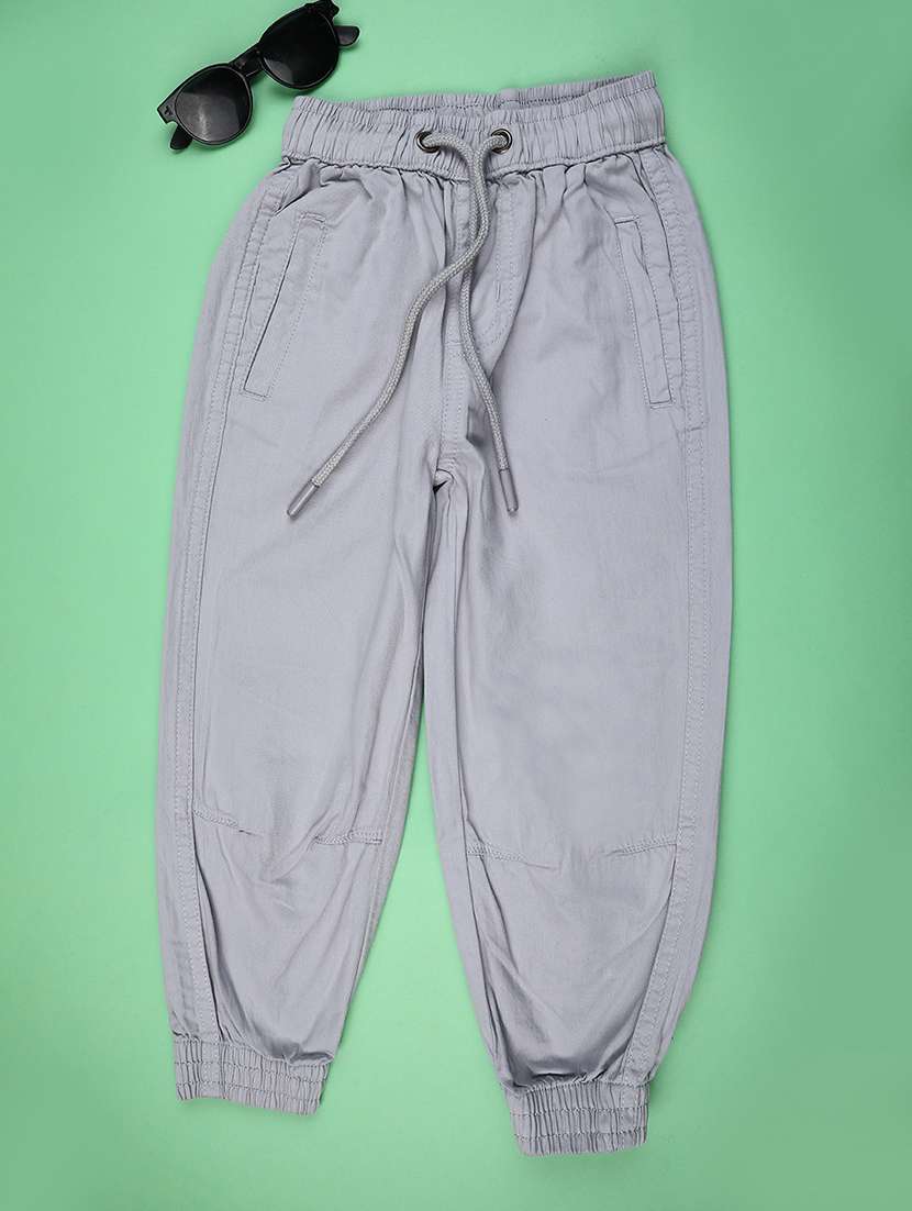 boys solid mid rise jogger