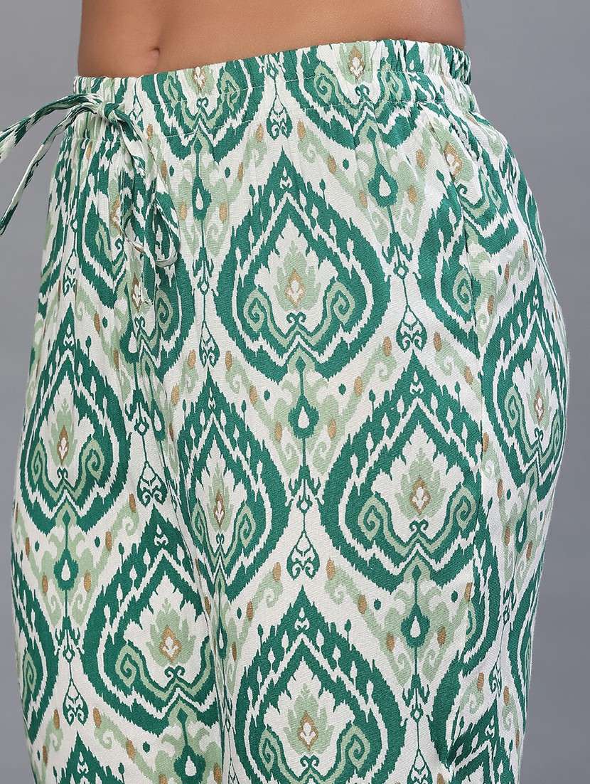 women green co-ord set - 22105397 -  Standard Image - 5