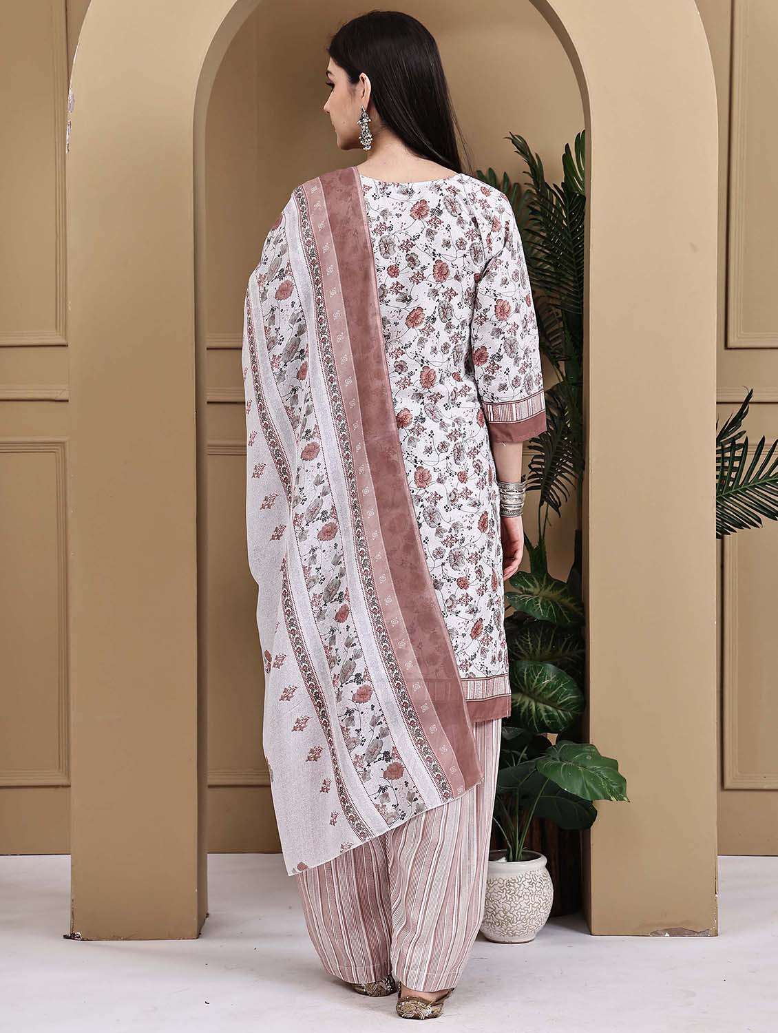 women printed three quarter sleeve kurta salwar with dupatta set - 22105896 -  Standard Image - 3