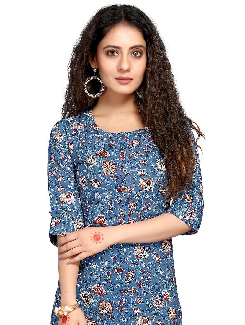 women three quarter sleeve straight kurta - 22105916 - Standard Image - 3