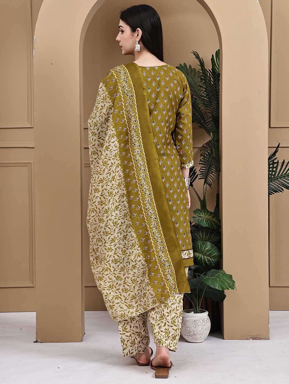 women printed three quarter sleeve kurta salwar with dupatta set - 22105929 - Standard Image - 3
