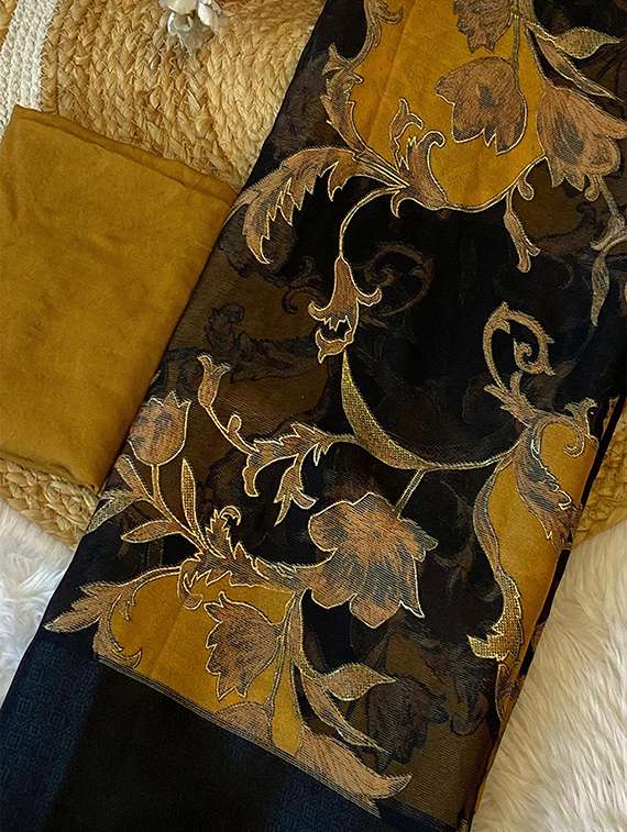 women printed casual wear saree with blouse - 22105952 -  Standard Image - 5