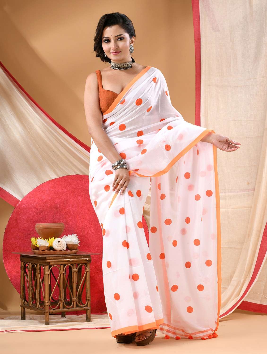 women polka dot printed handloom saree