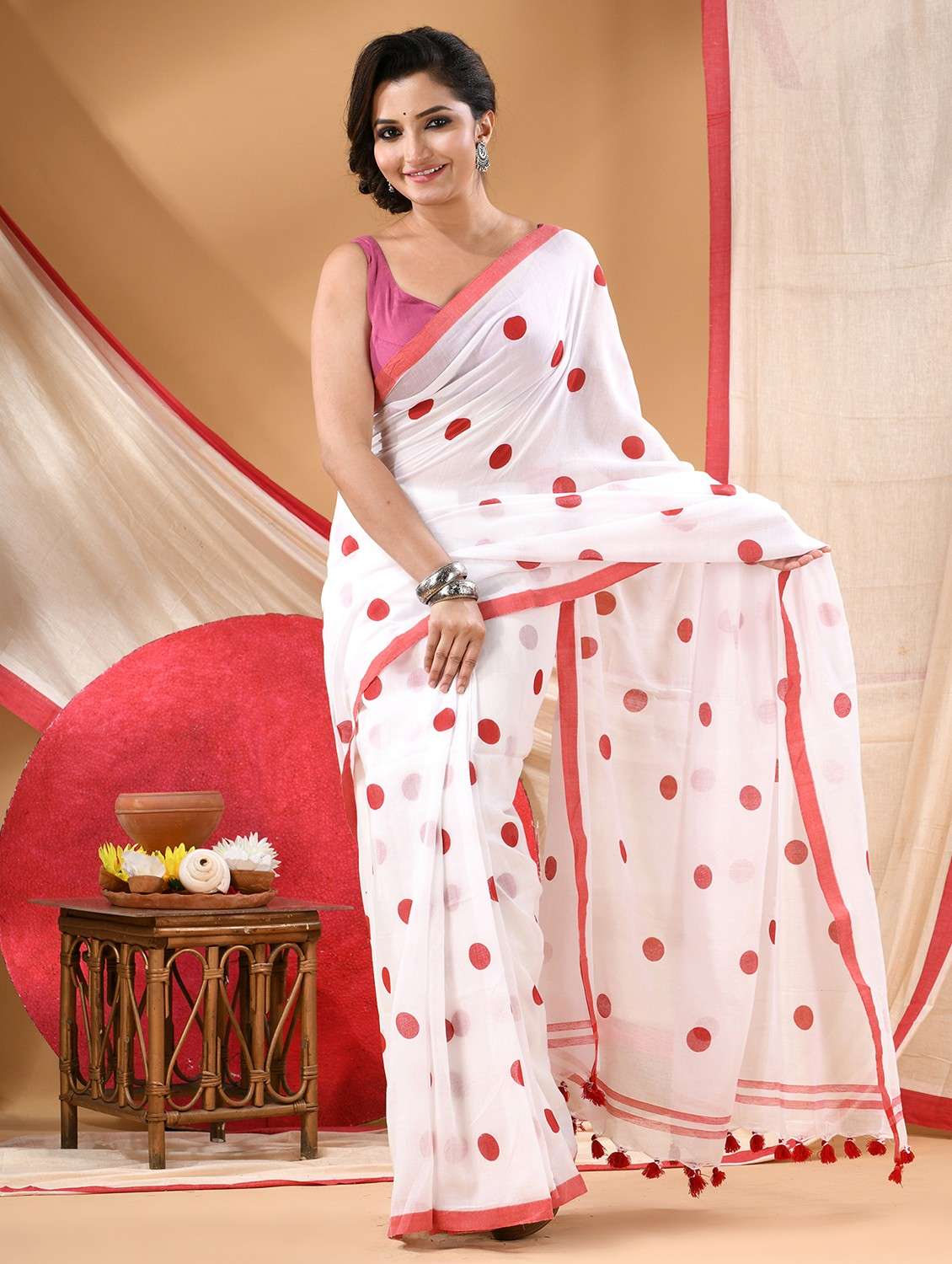 women polka dot printed handloom saree