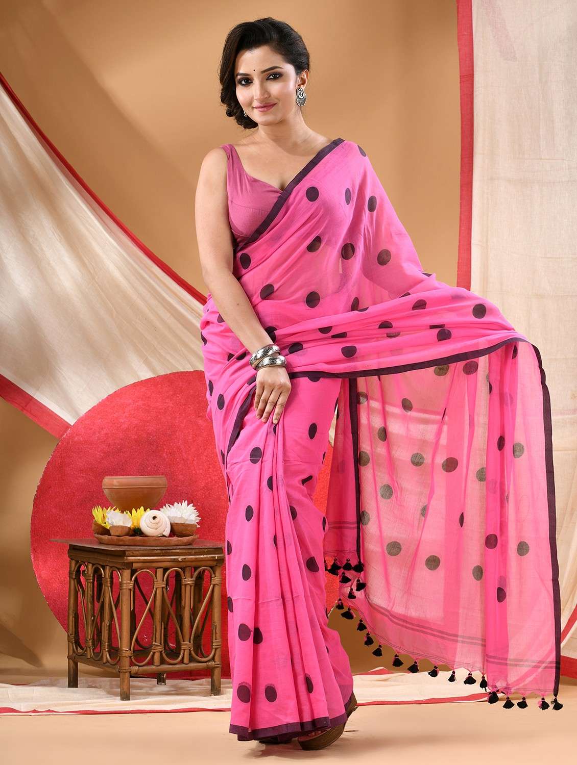 women polka dot handloom saree