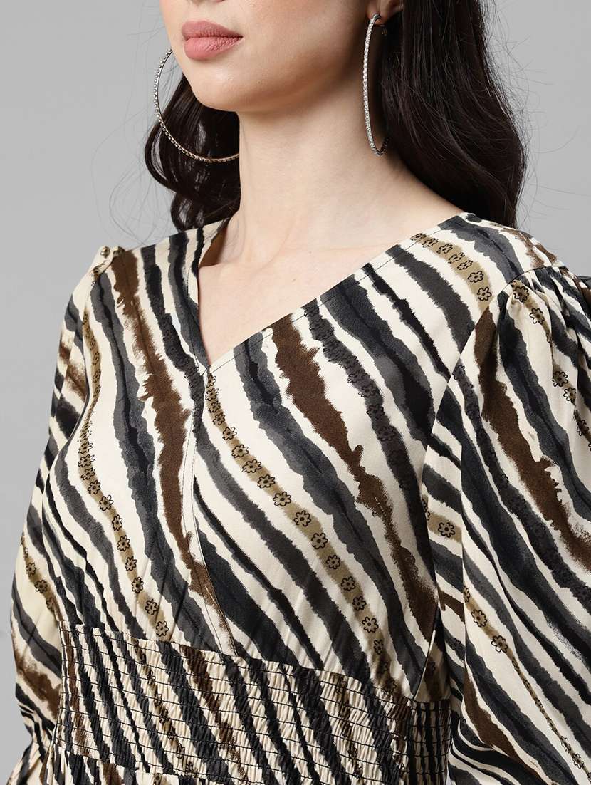 women printed puff sleeve tiered dress - 22106222 - Standard Image - 3