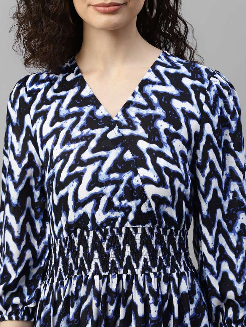 women printed puff sleeve tiered dress - 22106226 - Standard Image - 3