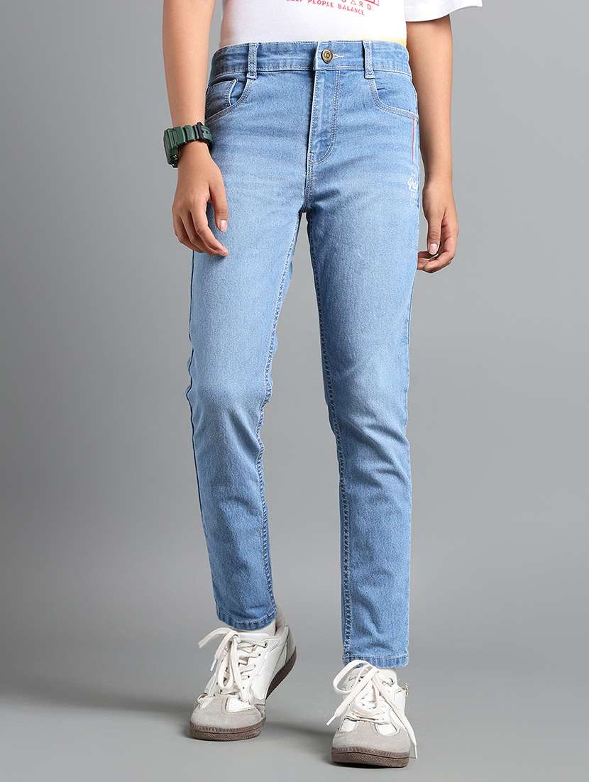 boys solid mid rise slim fit jeans