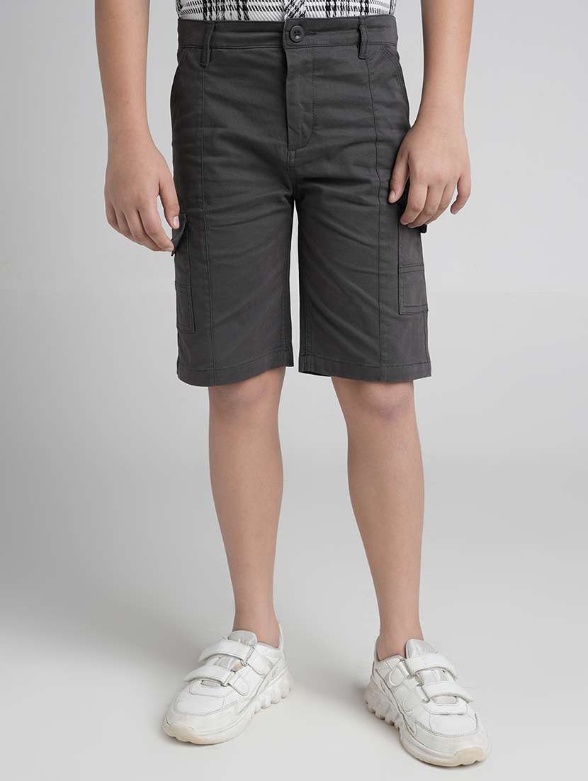 boys solid mid rise cargo shorts 
