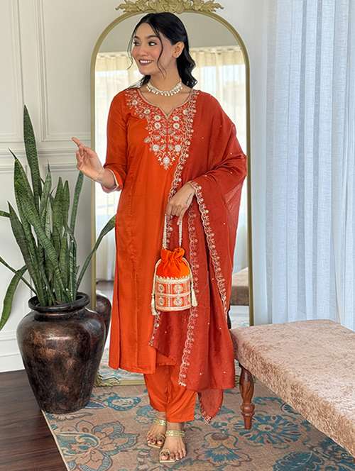women embroidered three quarter sleeve kurta pant with dupatta set - 22106381 -  Standard Image - 0