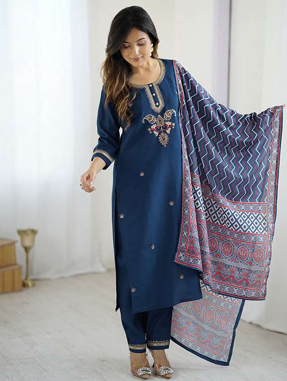 women embroidered three quarter sleeve kurta pant with dupatta set - 22106385 - Standard Image - 5