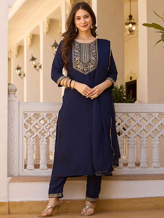 women embroidered three quarter sleeve kurta pant with dupatta set