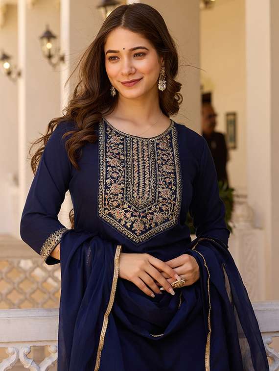 women embroidered three quarter sleeve kurta pant with dupatta set - 22106387 -  Standard Image - 5