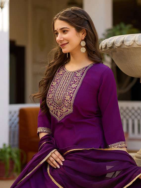 women embroidered three quarter sleeve kurta pant with dupatta set - 22106389 - Standard Image - 5