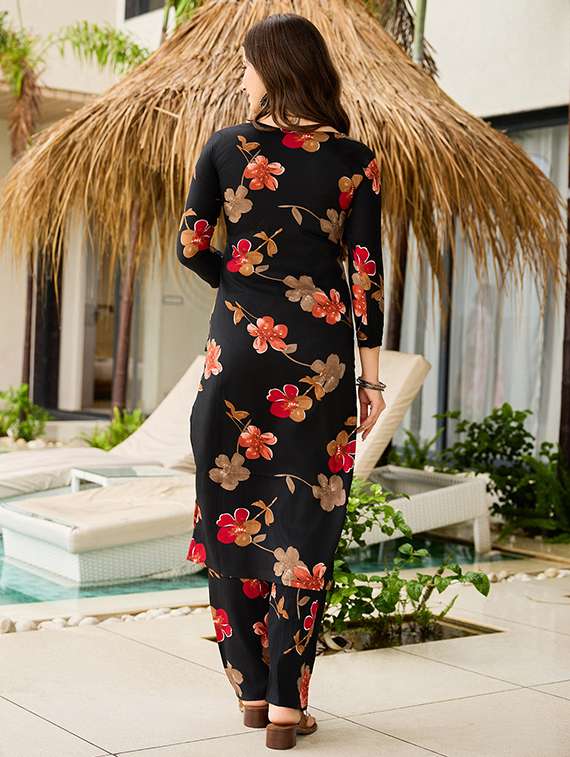 women floral three quarter sleeve kurta pant with dupatta set - 22106400 - Standard Image - 3