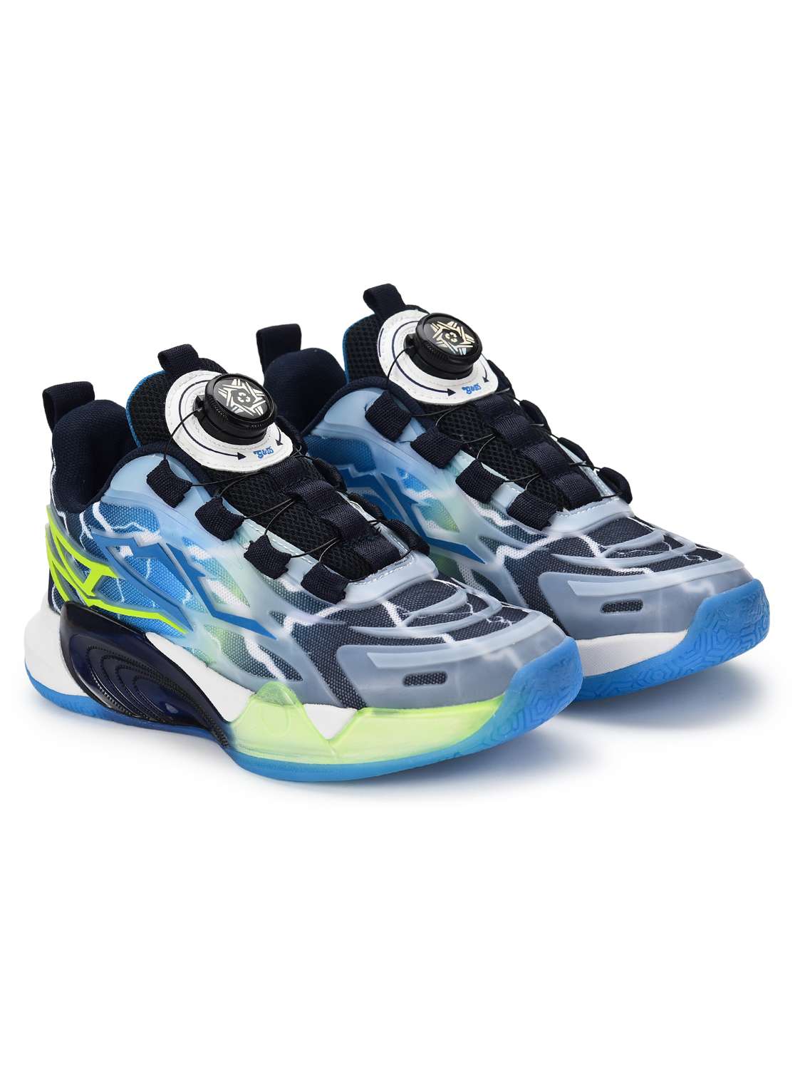 boys lace up sports shoe