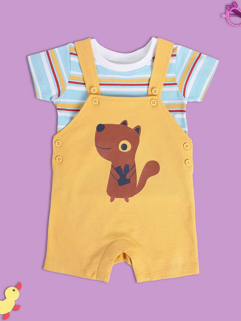 boys printed t-shirt and dungree set