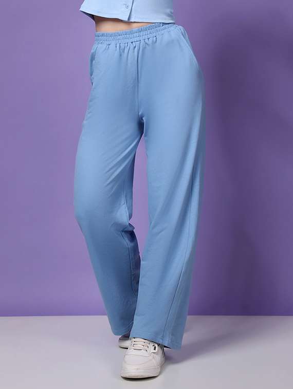 women solid high rise relaxed fit track pant
