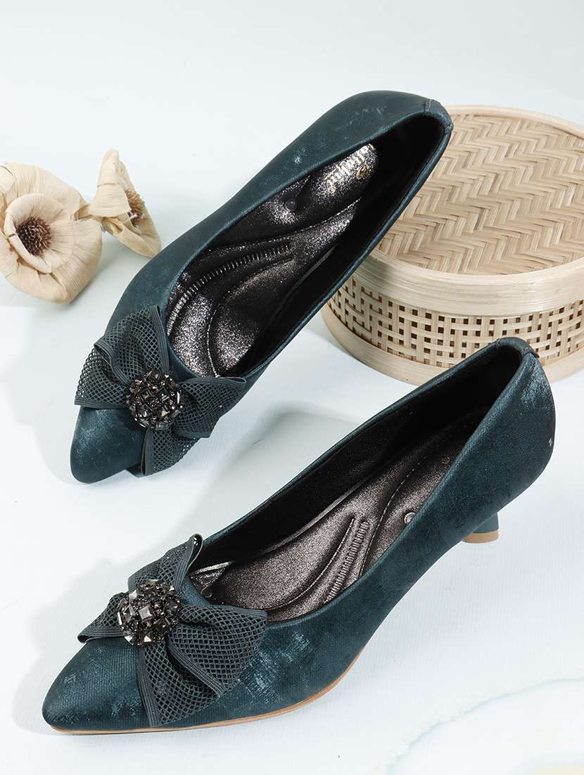 women green slip on pump - 22107658 - Zoom Image - 0