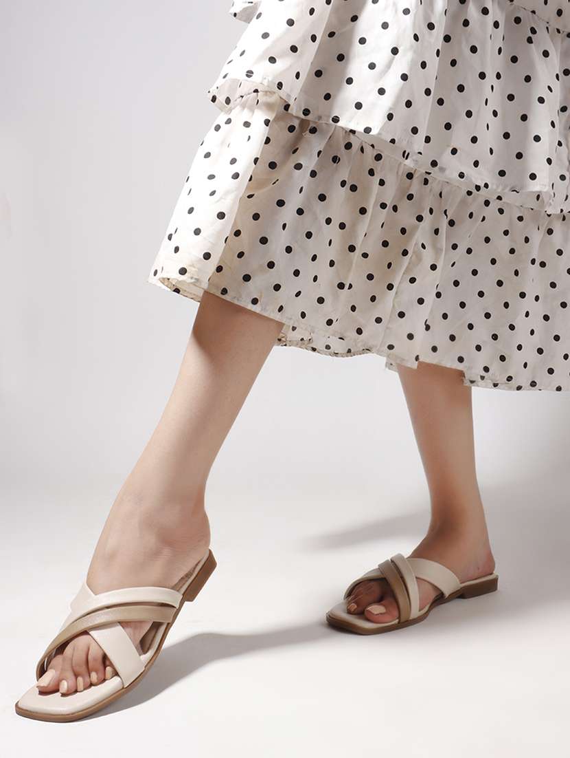 women solid slip on flat sandal - 22107667 -  Standard Image - 5