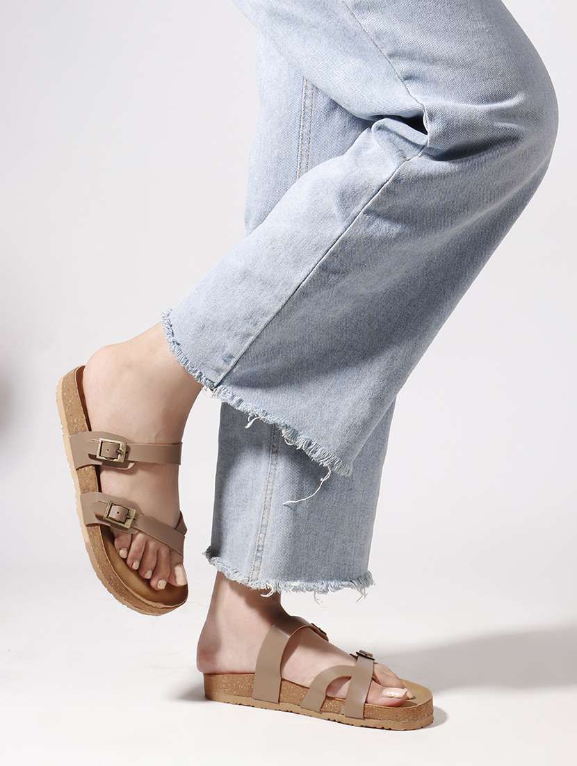 women solid slip on flat sandal - 22107668 - Standard Image - 5