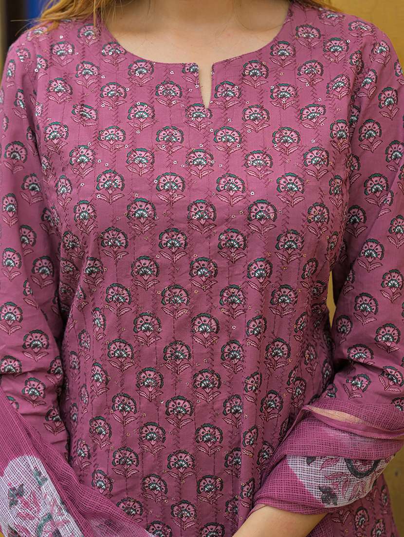 women floral printed three quarter sleeve kurta pant with dupatta set - 22107701 -  Standard Image - 5