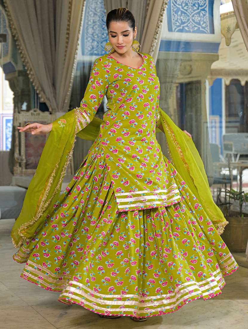 women floral three quarter sleeve kurta skirt with dupatta set - 22107725 - Standard Image - 5