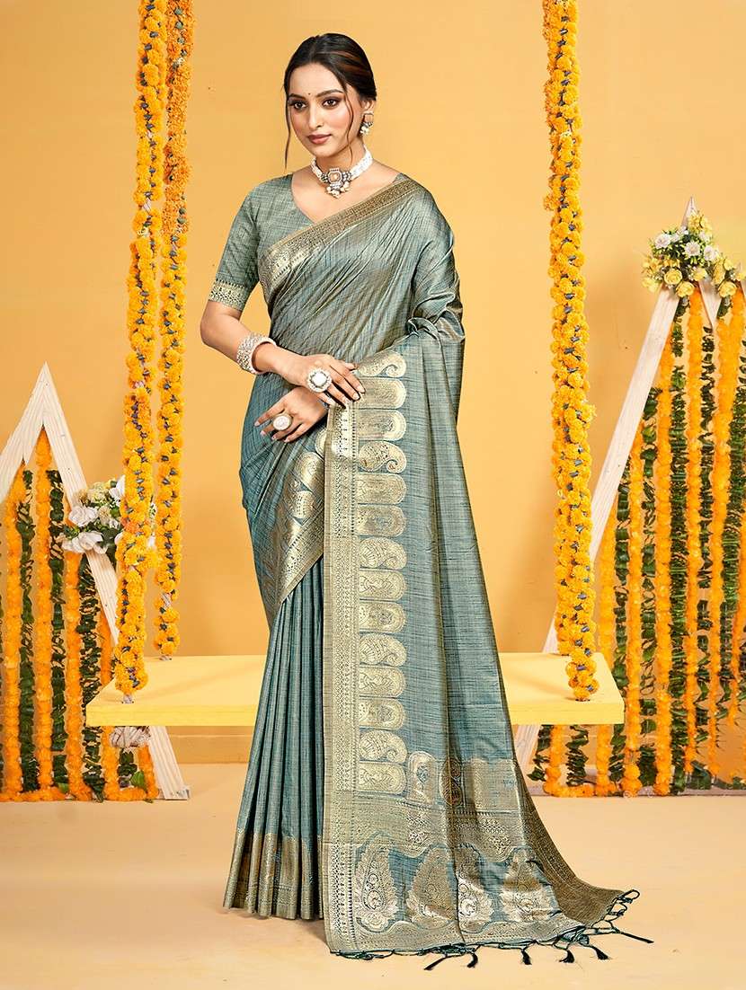 women self design assam silk saree with blouse