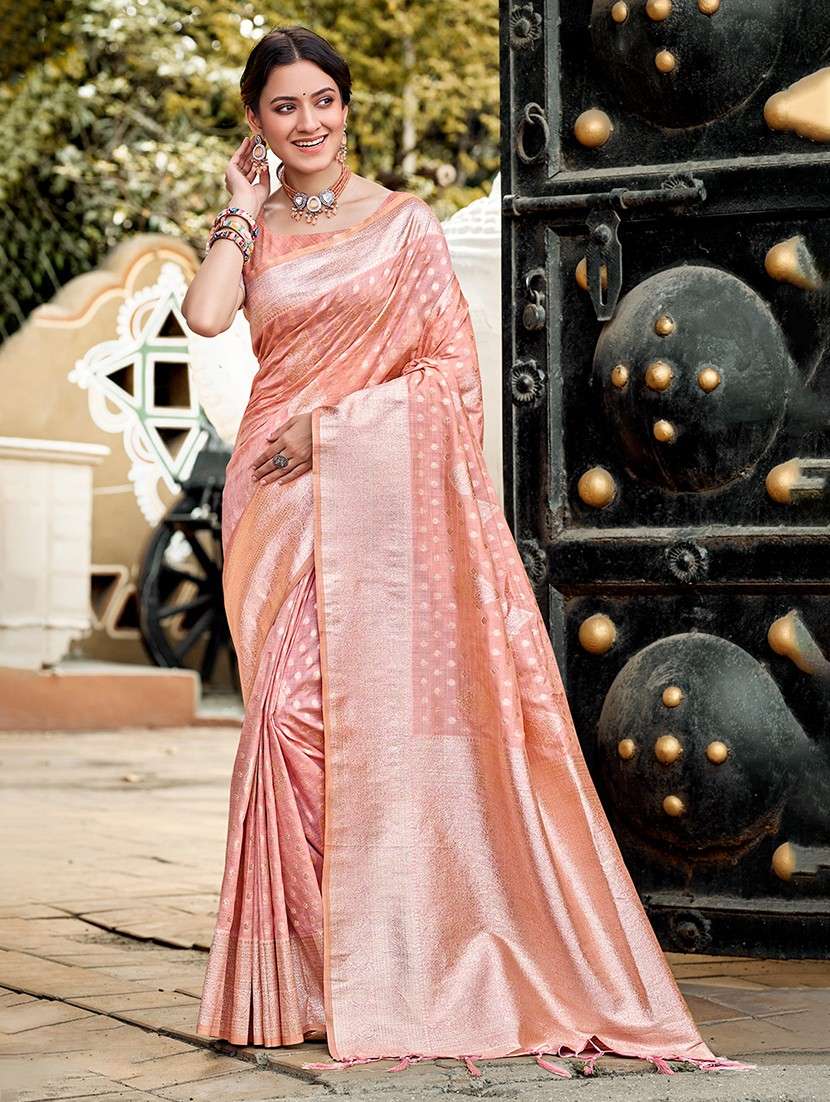 women self design assam silk saree with blouse