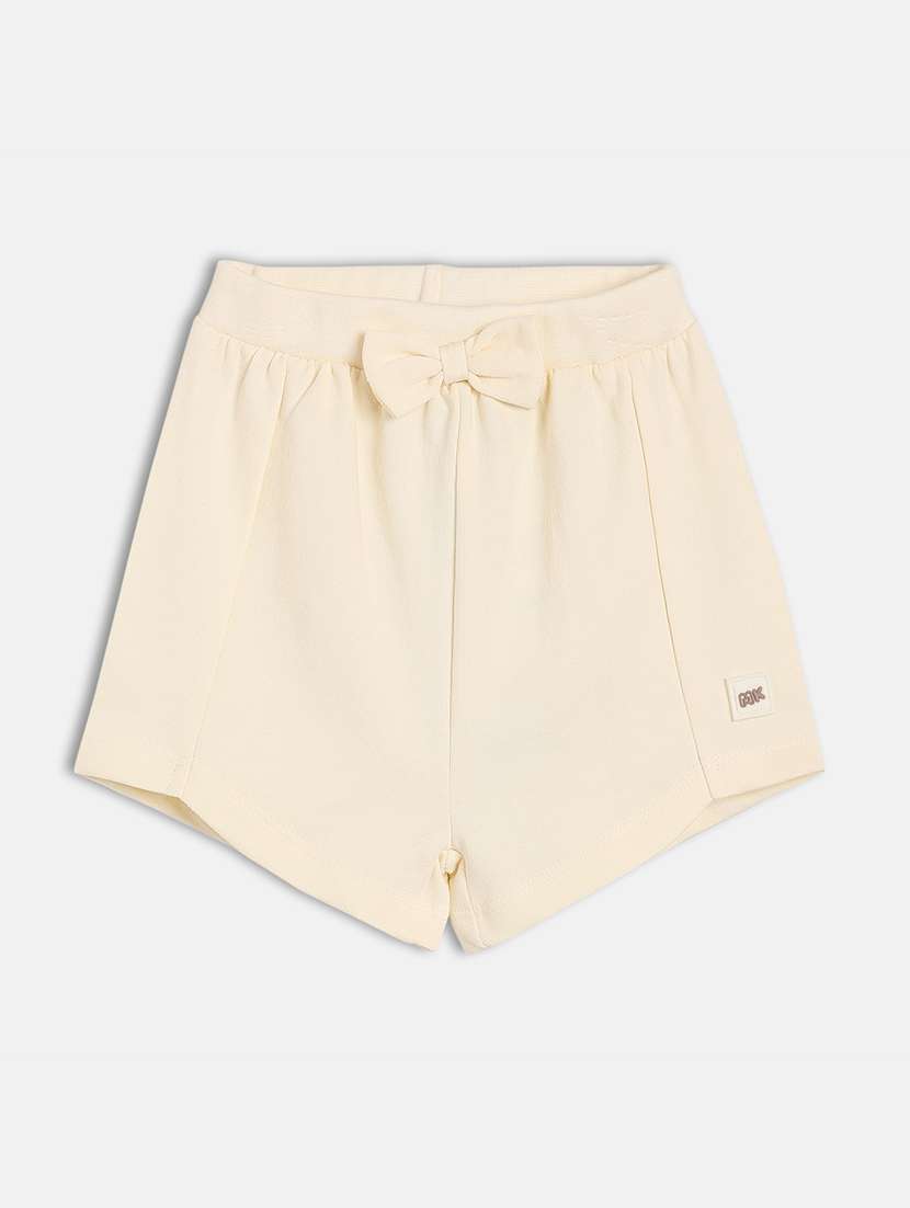 girls solid mid rise shorts