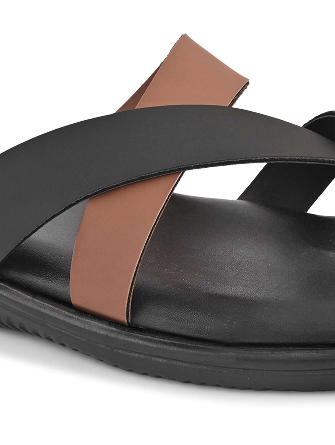 men color block one toe sandal - 22109469 -  Standard Image - 5