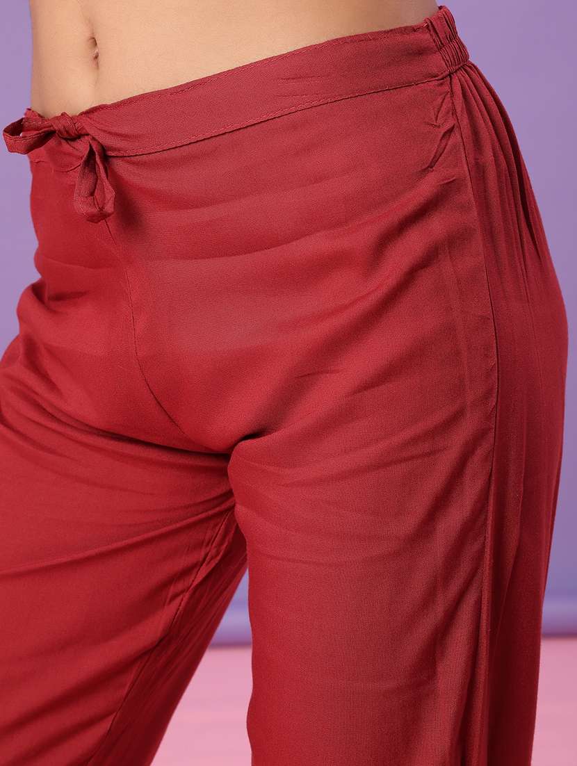 women floral three quarter sleeve kurta pant with dupatta set - 22110717 -  Standard Image - 5