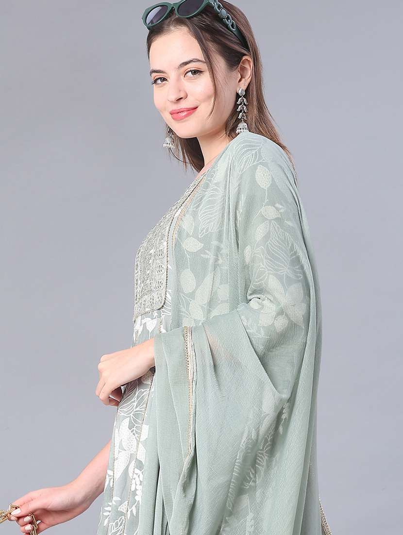 women printed three quarter sleeve kurta pant with dupatta set - 22110772 -  Standard Image - 3