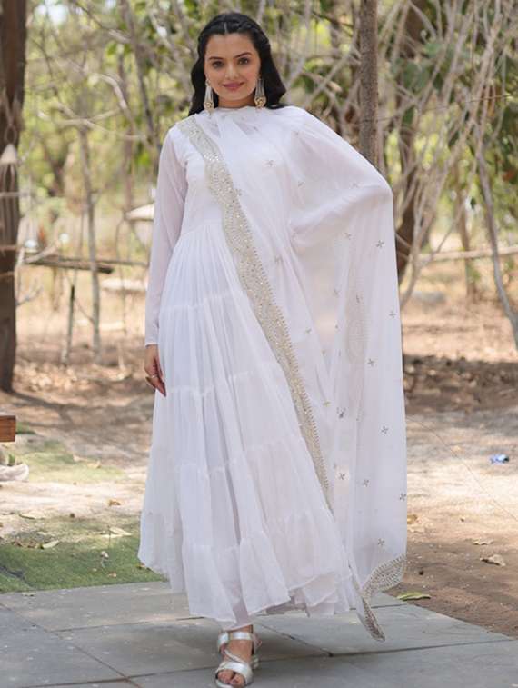 women solid long sleeve kurta dupatta set