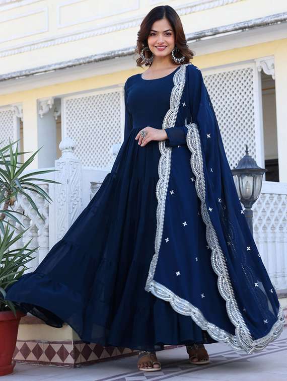 women solid long sleeve kurta dupatta set