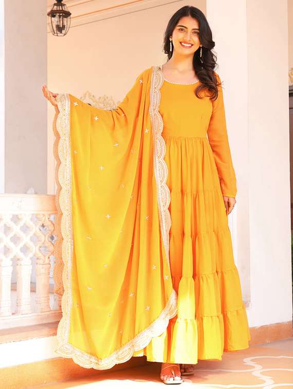 women solid long sleeve kurta dupatta set