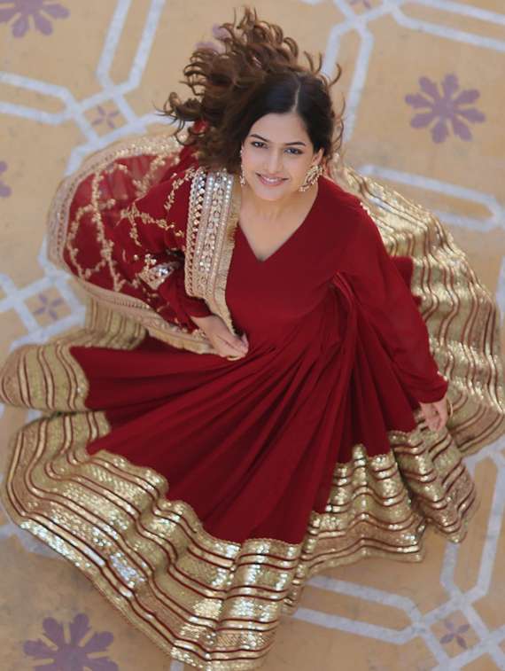 women solid with work long sleeve kurta dupatta set - 22112109 -  Standard Image - 3