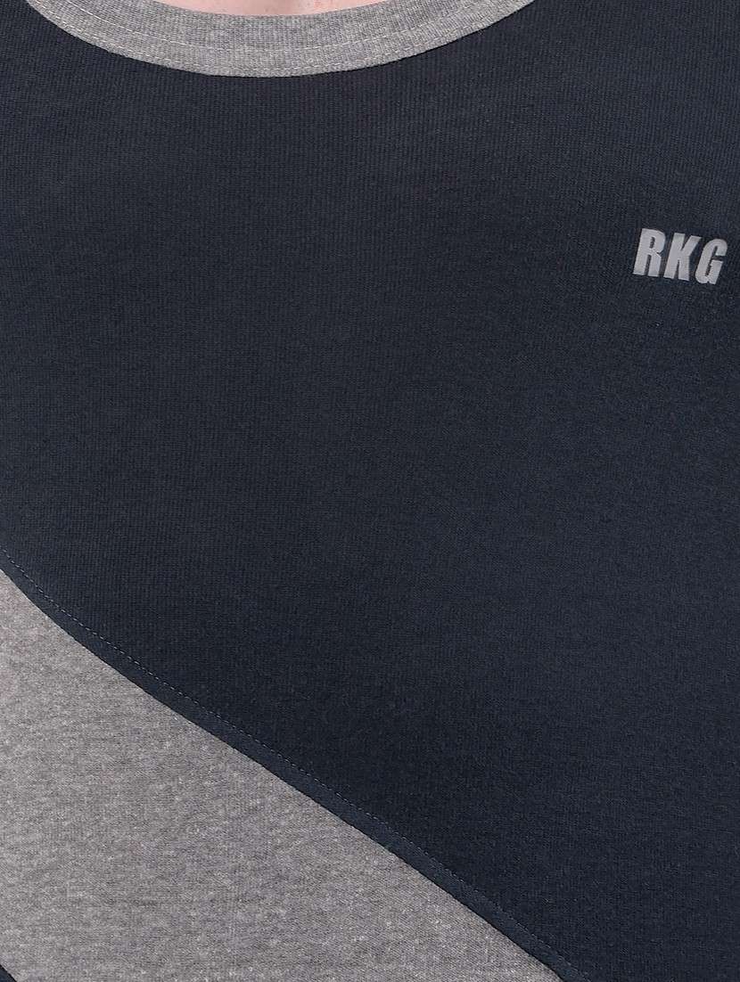 men pack of 5 scoop neck vest - 22112217 -  Standard Image - 5