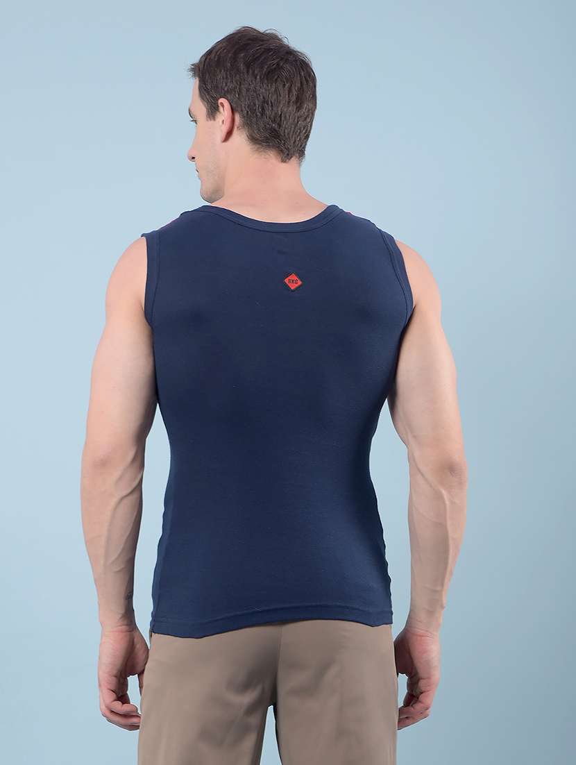 men pack of 5 round neck vest - 22112227 -  Standard Image - 3