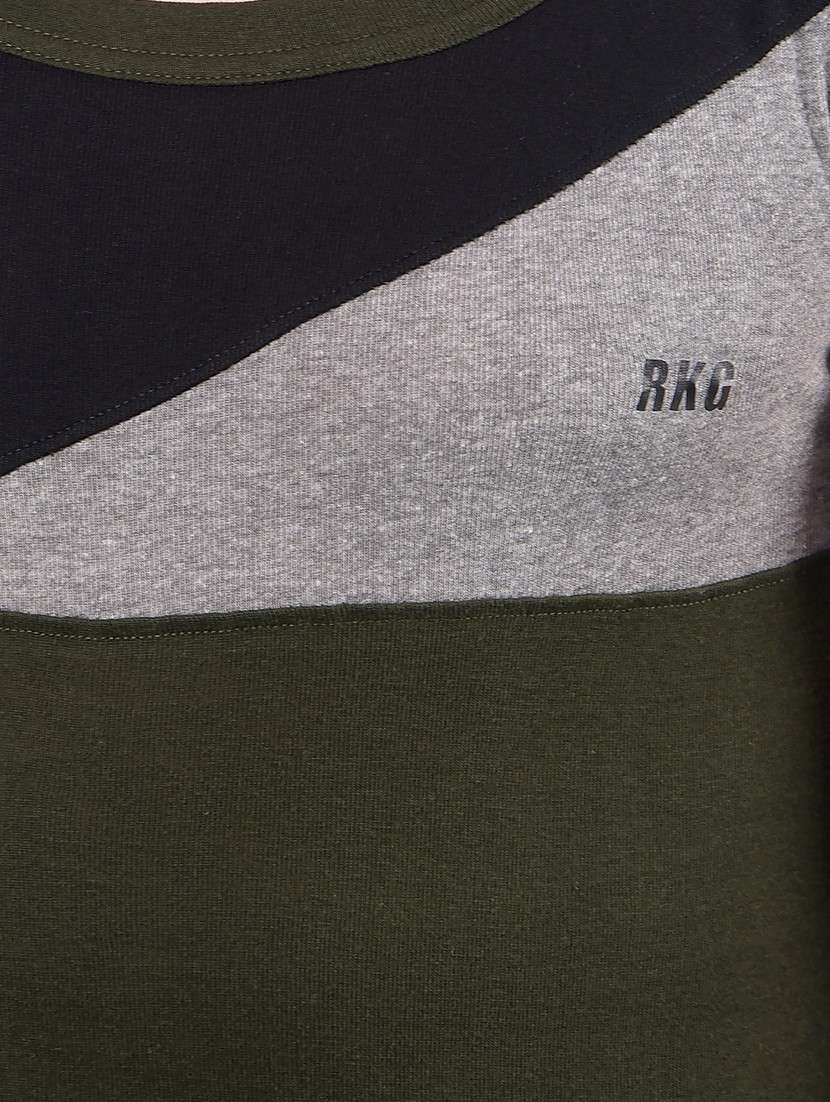 men pack of 5 round neck vest - 22112227 -  Standard Image - 5